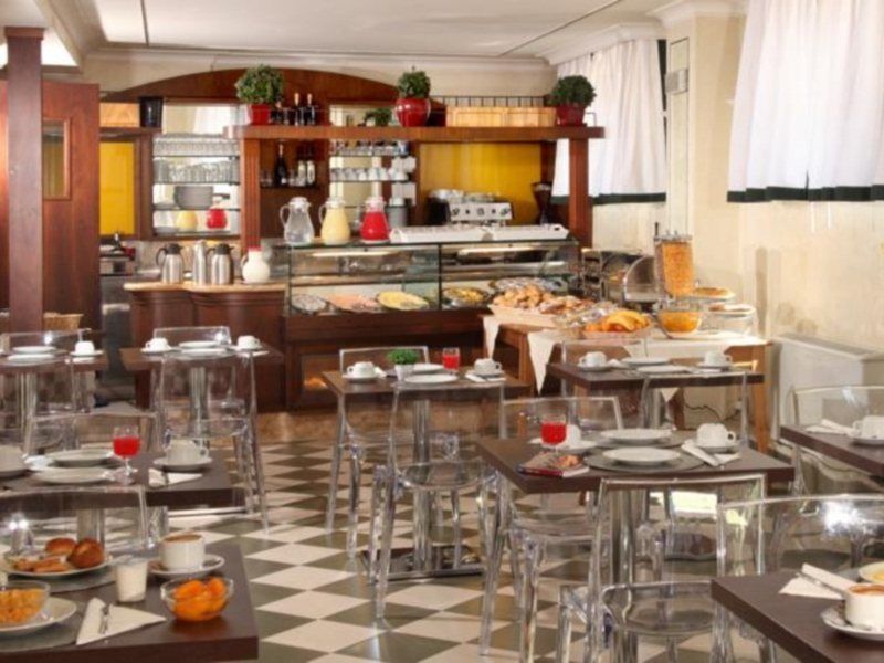 Hotel Alessandrino Rome Bagian luar foto